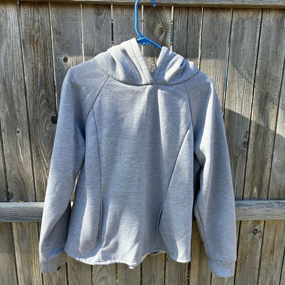 Hoodie sweatshirt wit pockets size large